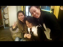 Nena disfruta de un gangbang interracial con tres sementales negros