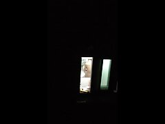 Chica caliente es follada por detrás después de la introducción del sexo oral