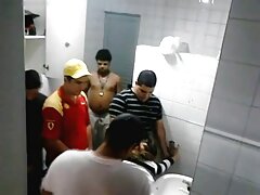 Curvilínea dama cougar no puede tener suficiente de su joven pedazo de carne