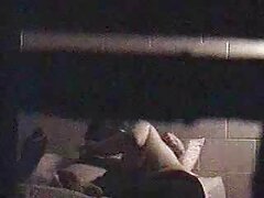 Señoras se reunieron para una despedida de soltera y llamaron a strippers masculinos