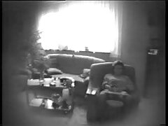 Chick quería probar una pareja con un amigo en su habitación
