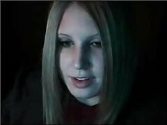 La chica debe satisfacer al hombre para que la deje sola y juegue