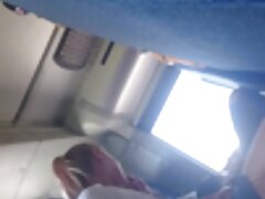 Oficina bimbo tan cachonda que deja que el conserje le folle el coño