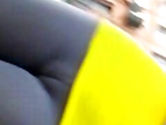 Adolescente rubia con medias hasta el muslo follada por un semental mayor