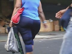 Dos universitarias morenas en sexo lésbico apasionado y salvaje