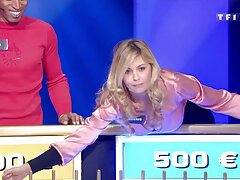 Latina Chesty se vuelve loca cuando hay una polla joven para follársela