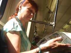 Chica latina de gran botín Eva Cuervo recibe una gran polla en esta escena