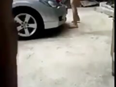 MILF tatuada de curvas redondas debidamente analizada por colega