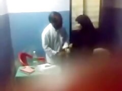 Semental ruso le da a la encantadora novia la polla que se merecía